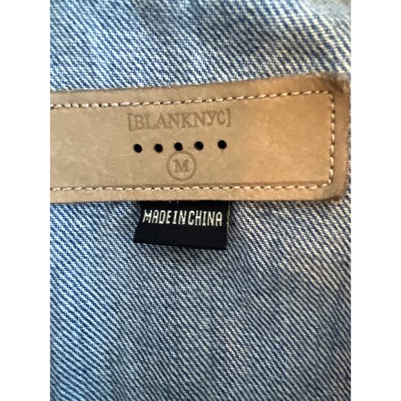 BLANKNYC CROP PUFF SLEEVES DENIM JEAN JACKET MEDIUM WASH DISTRESSED SIZE M - Picture 11 of 11